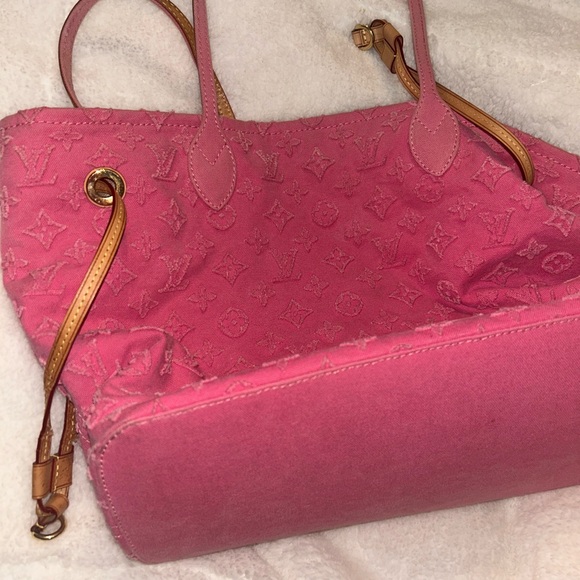 Pink Denim Louis Vuitton Appliqué Neverfull MM - Picture 9 of 9